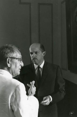 Doctor Héctor García Godoy y otro señor