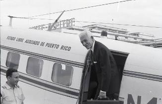 Juan Bosch en el exilio, Puerto Rico