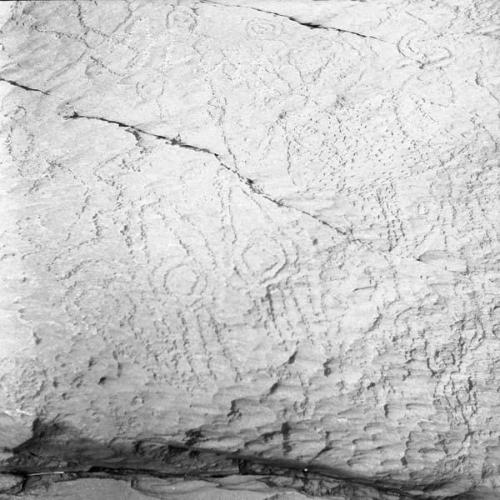 Petroglifos a orillas del río Chacuey