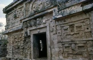 Templo prehispánico de Yucatán