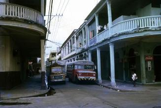 Calle de la provincia Colón, en Panamá