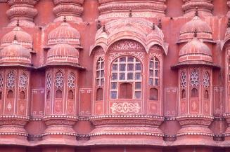 Detalle de la fachada del Palacio de los vientos, en Jaipur