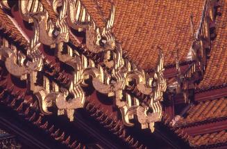 Detalles del tejado del Templo de Mármol, en Bangkok