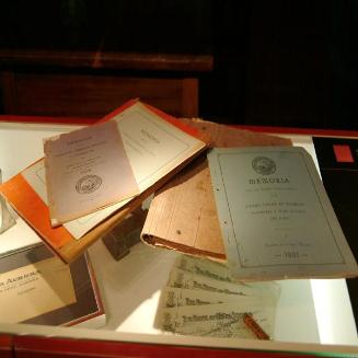Libros y varios documentos de la Cámara de Comercio