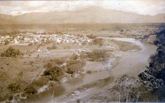 Panorámica de La Joya y Baracoa desde La Otra Banda con río Yaque.1919-1922
