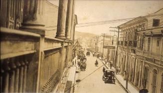 Vista elevada de la calle Del Sol. 1919-1922