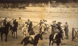 Escena del hipódromo de Santiago. 1919-1922